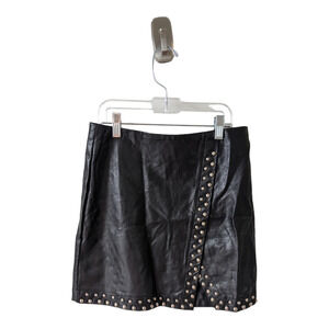 Lucy Wang Size Medium Faux Leather Mini Skirt Black Studded Pull On